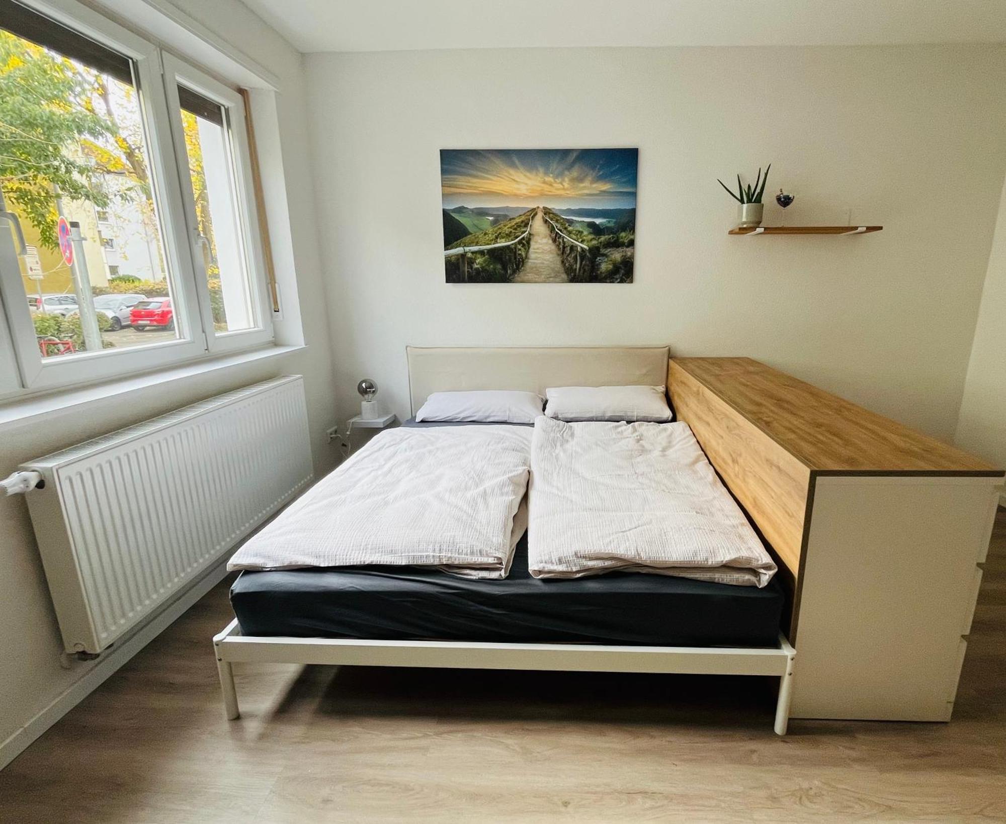 Black Forest City Apartment Mit Kostenlosem Parkplatz Freiburg Bagian luar foto